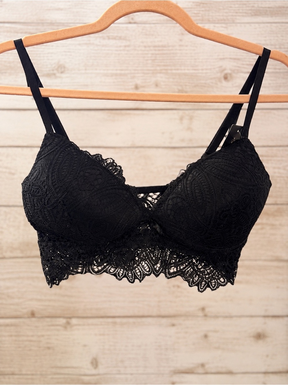 Frederick’s of Hollywood Finley Black Lace Longline Bralette NWT Size Medium